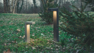 Lampe extérieure jardin, borne lumineuse de luxe design Luxury Lighting Fribourg Suisse